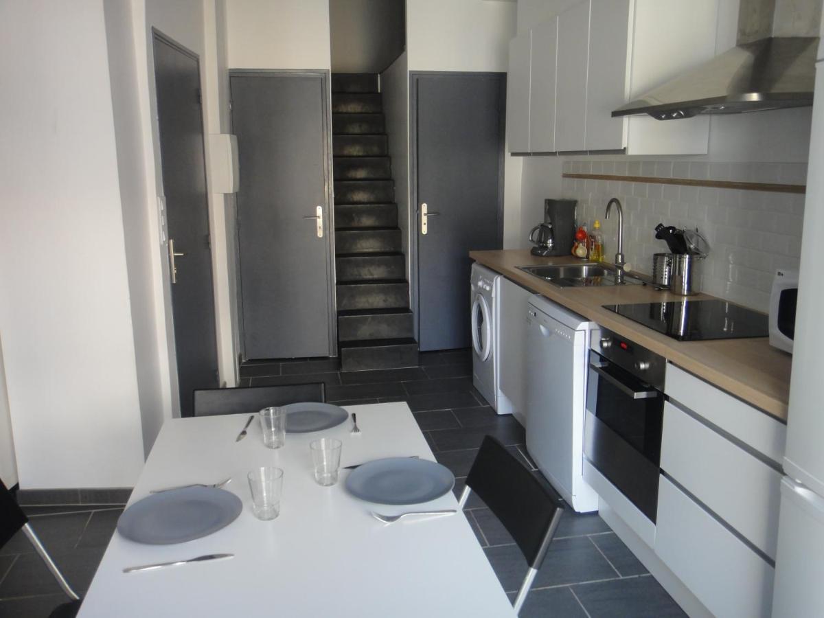 Le Petit Balcon De Cassis Apartment Exterior photo